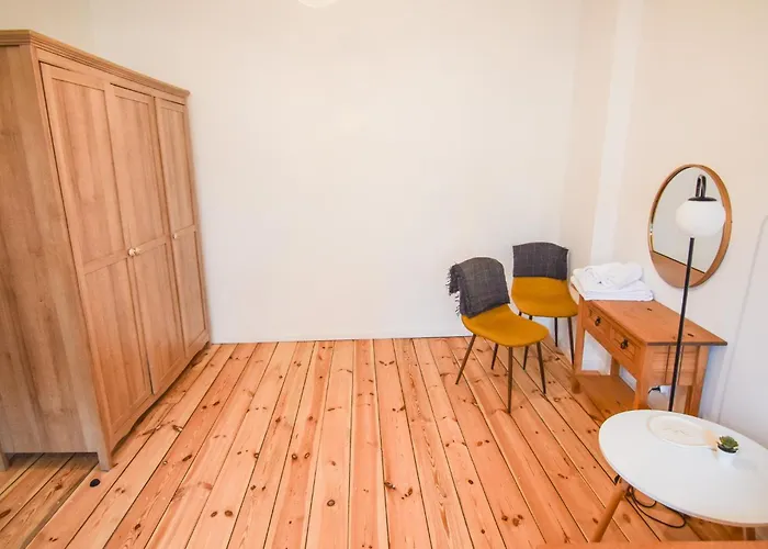 Sikorskiego Free Parking * Poznan