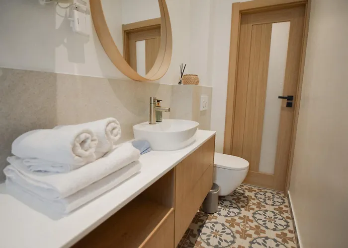 Sikorskiego Free Parking * Poznan