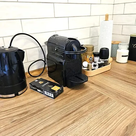 Sikorskiego Free Parking Познань